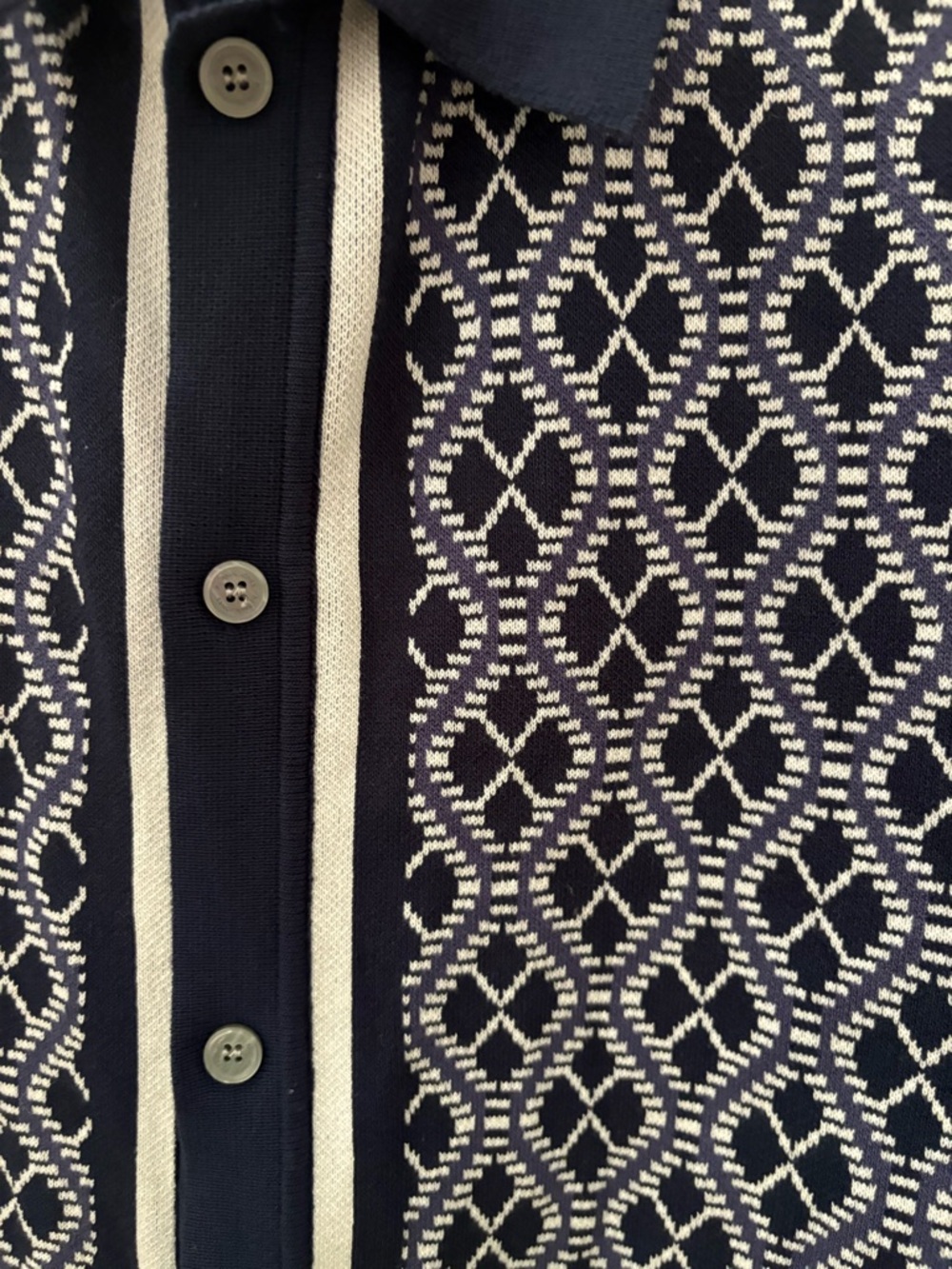 PJ Paul Jones Navy and White Geometric Knit Polo - Size M - Picture 2 of 4